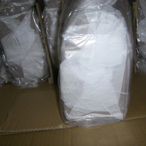 Betsey Johnson Kitsch Gingerbread House LED's Light Up Medium Crossbody Bag NWT - Picture 11 of 14